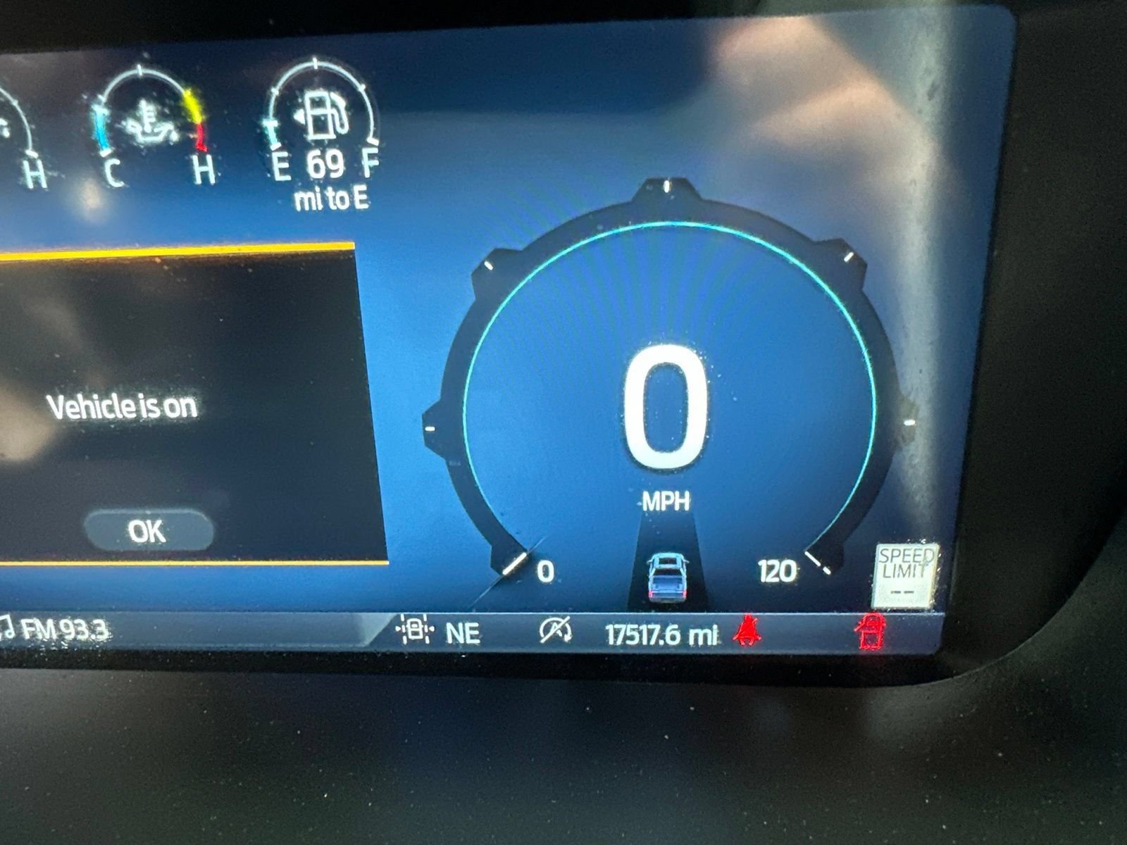 Used 2025 Silver Metallic Ford Lariat image 19