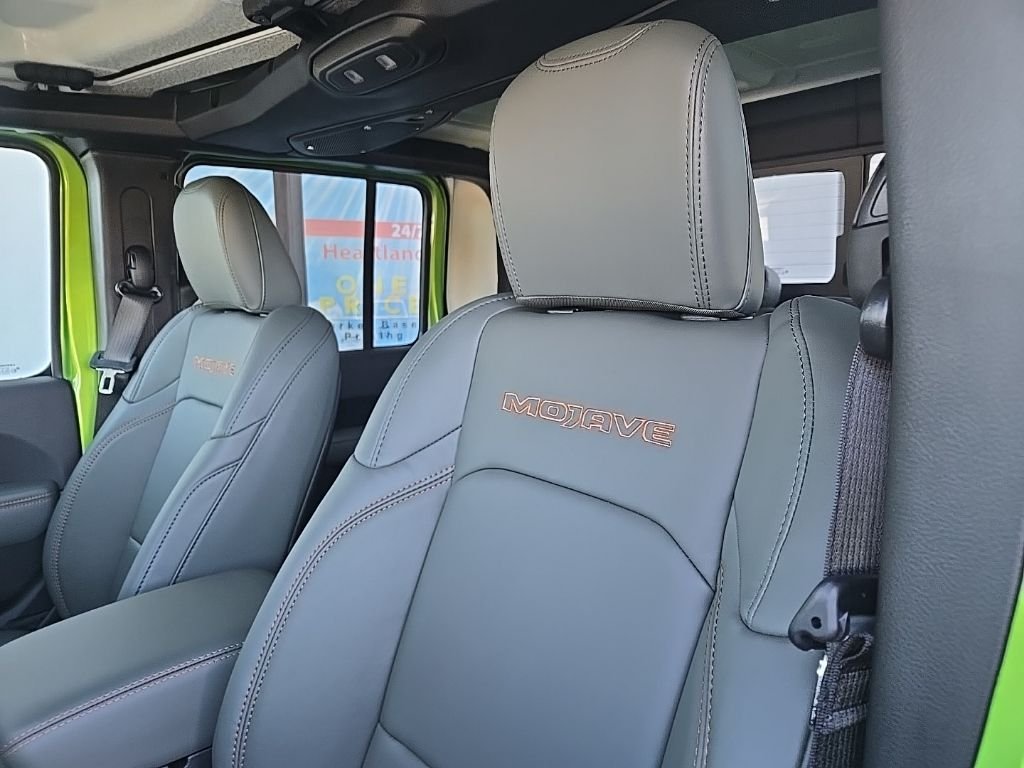 New 2026 Mojito Exterior Paint Jeep Mojave image 37