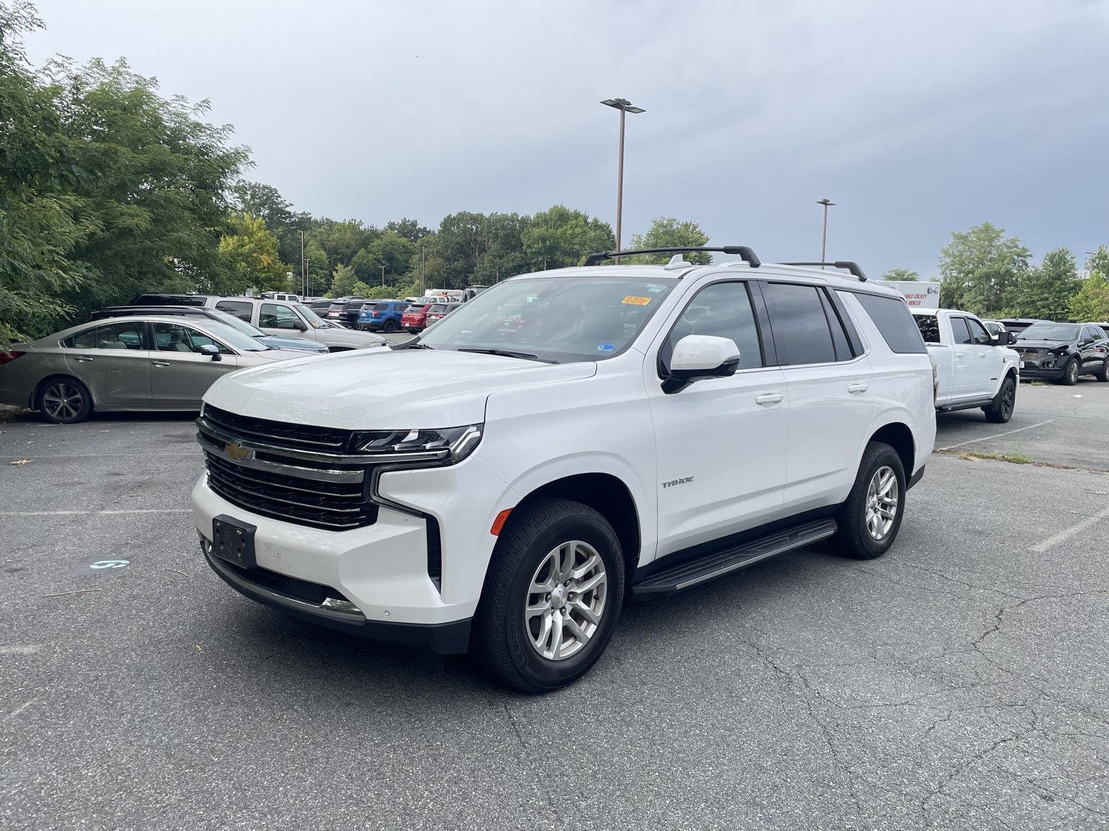 Used 2022 Iridescent Pearl Tricoat Chevrolet LT image 1