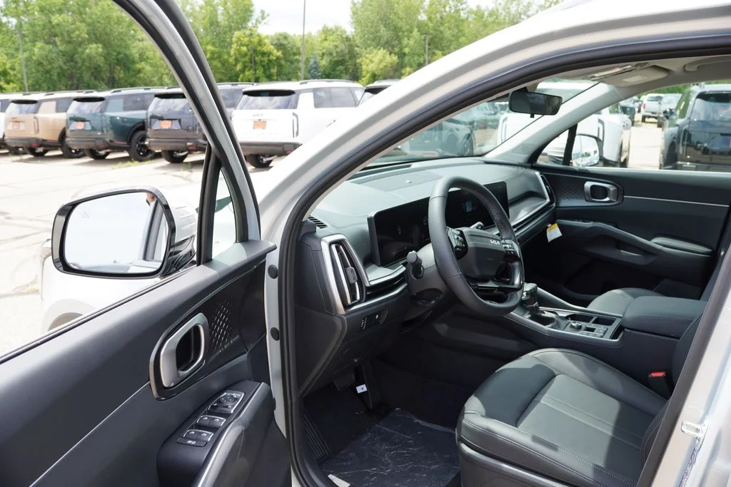 New 2026 Ivory Silver Kia S image 10