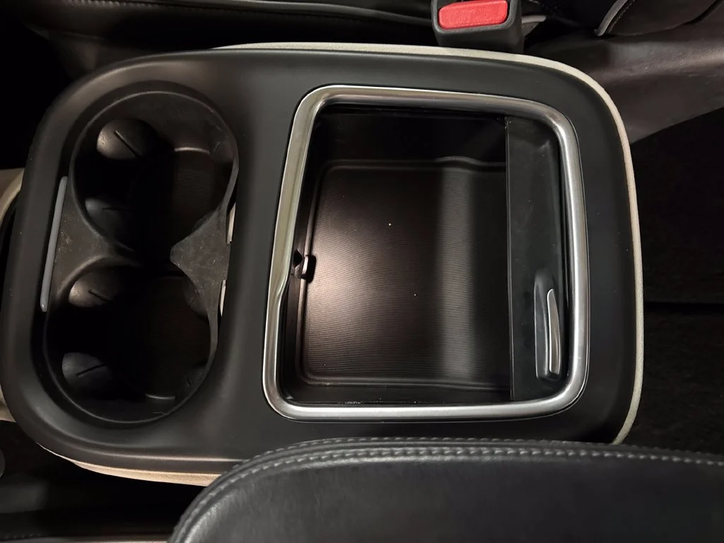 Used 2017 Black Chrysler Limited image 25