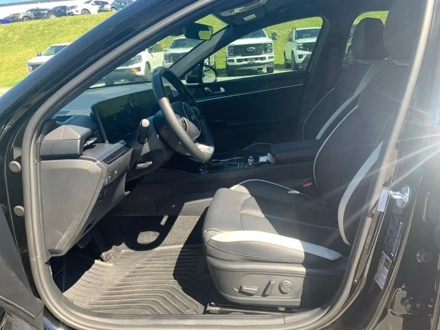 Used 2026 Black Kia GT-Line image 23