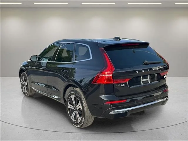 Used 2023 Black Stone Volvo Plus Bright Theme image 3