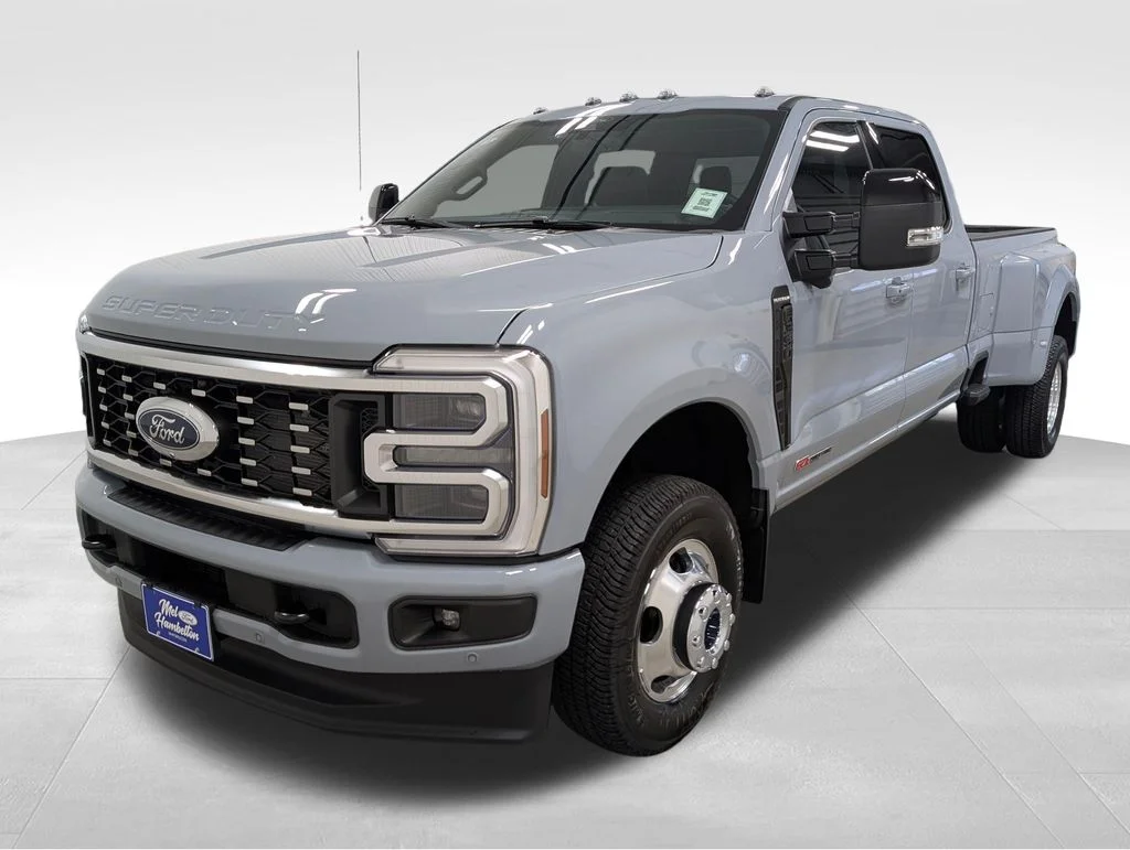 New 2026 Glacier Gray Metallic Tri-Coat Ford F-350® Platinum® image 24