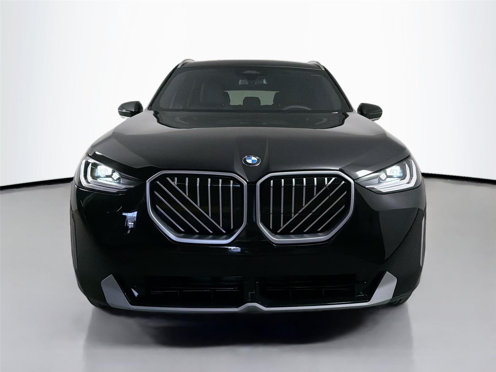 New 2026 Black Sapphire Metallic BMW 30 xDrive image 2