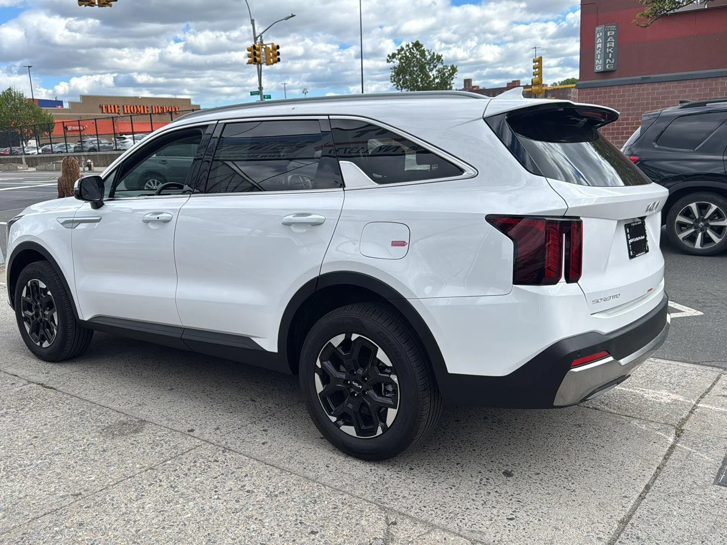 2025 Kia Sorento S - Photo 2