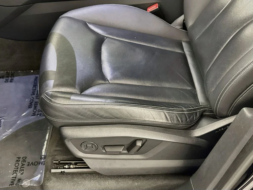 Used 2019 Black Audi 3.0T Prestige image 20
