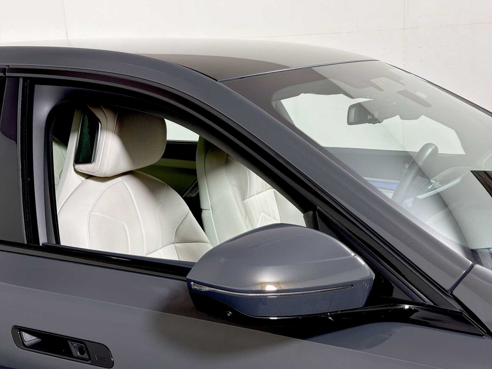 2026 BMW i7 60 - Photo 30