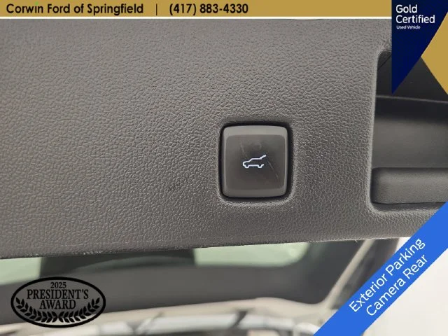 Certified Used 2022 Star White Ford SEL image 18