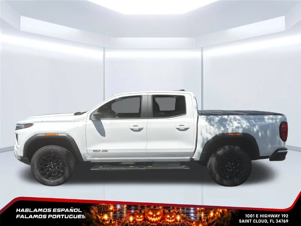 New 2026 Summit White GMC Elevation image 3