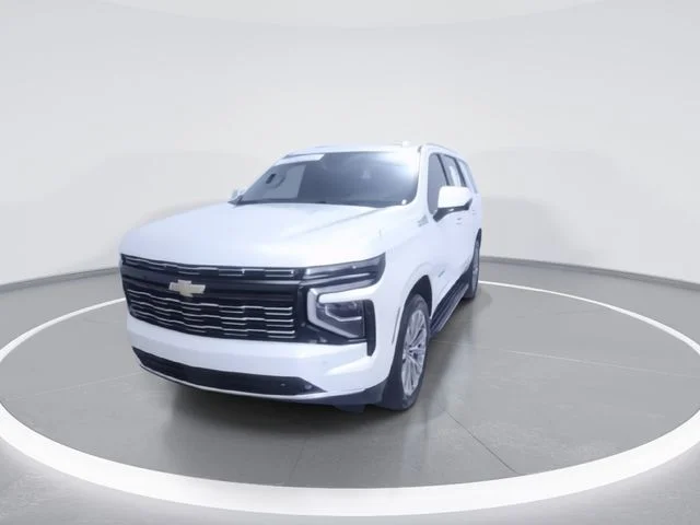 Used 2025 Beige Chevrolet High Country image 6