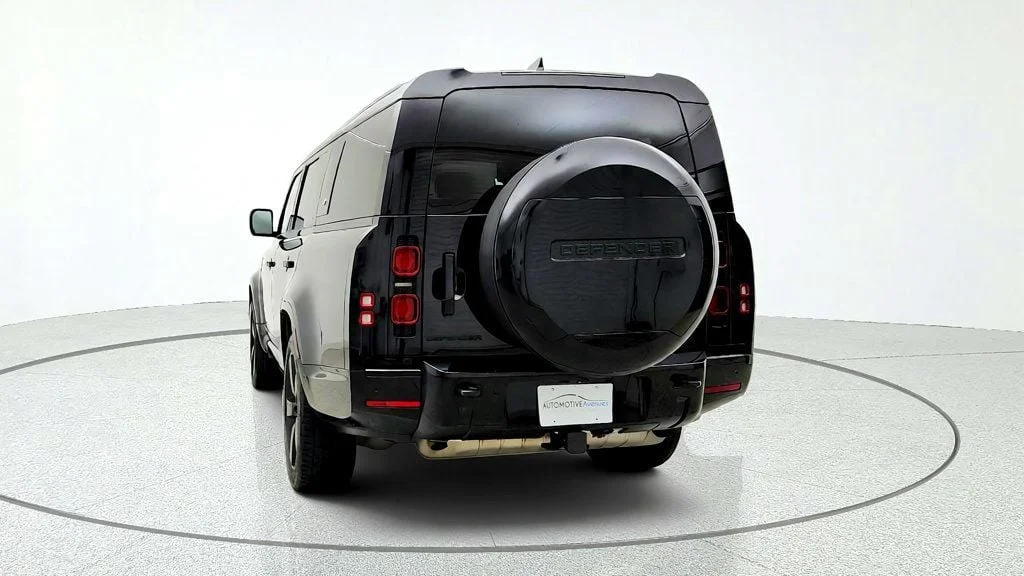 Used 2024 Santorini Black Metallic Land Rover 130 P400 X-Dynamic SE w/ 22