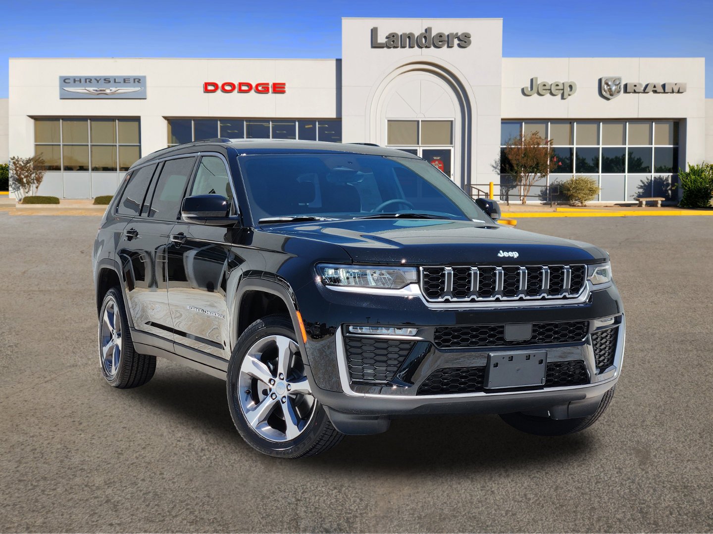 New 2026 Diamond Black Crystal Pearlcoat Jeep Limited image 1