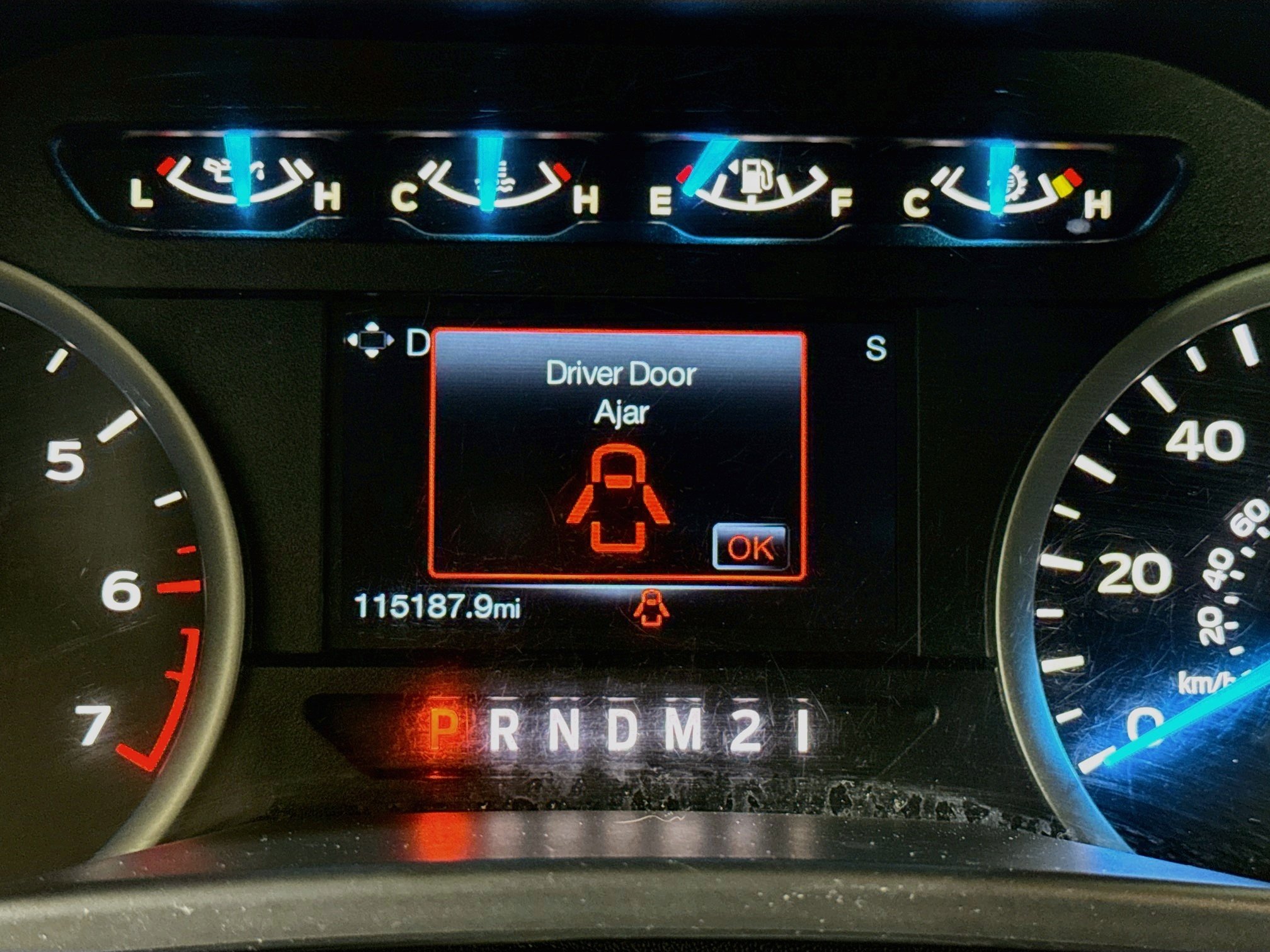 Used 2015 Race Red Ford XLT image 12