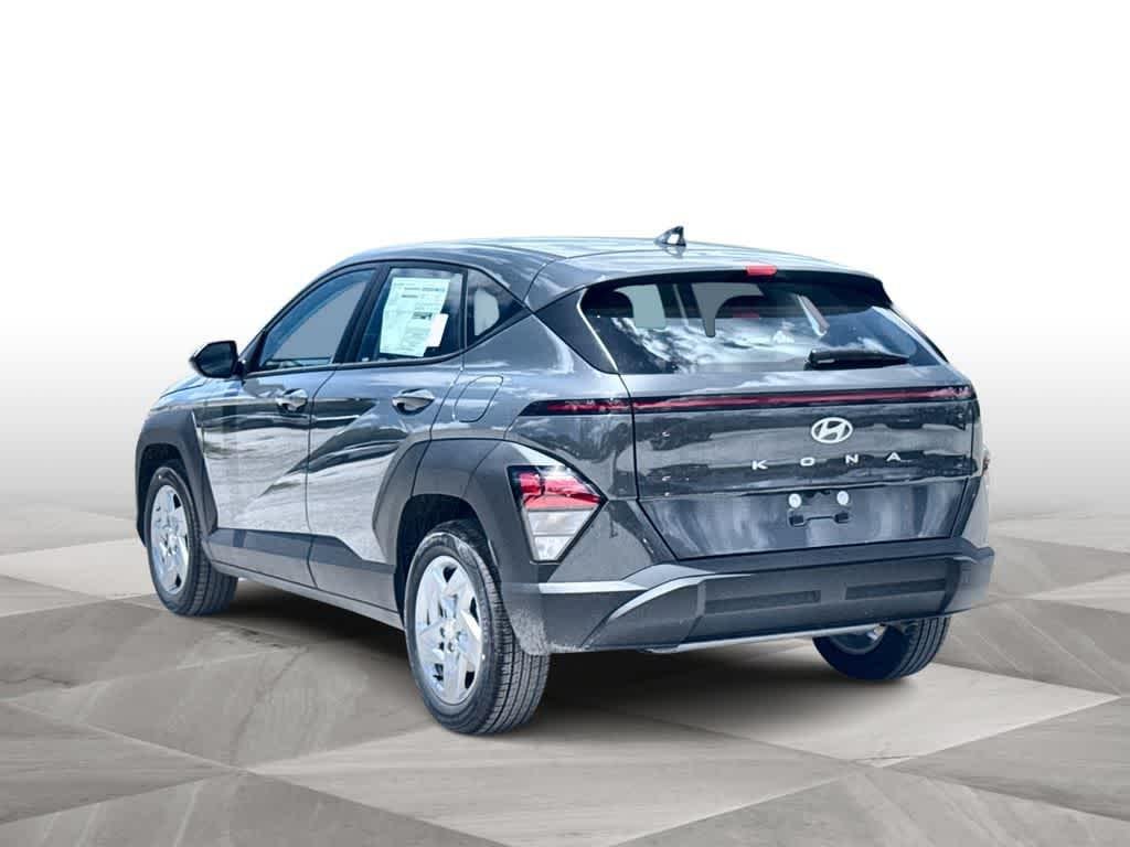 New 2027 Ecotronic Gray Pearl Hyundai SE FWD image 5