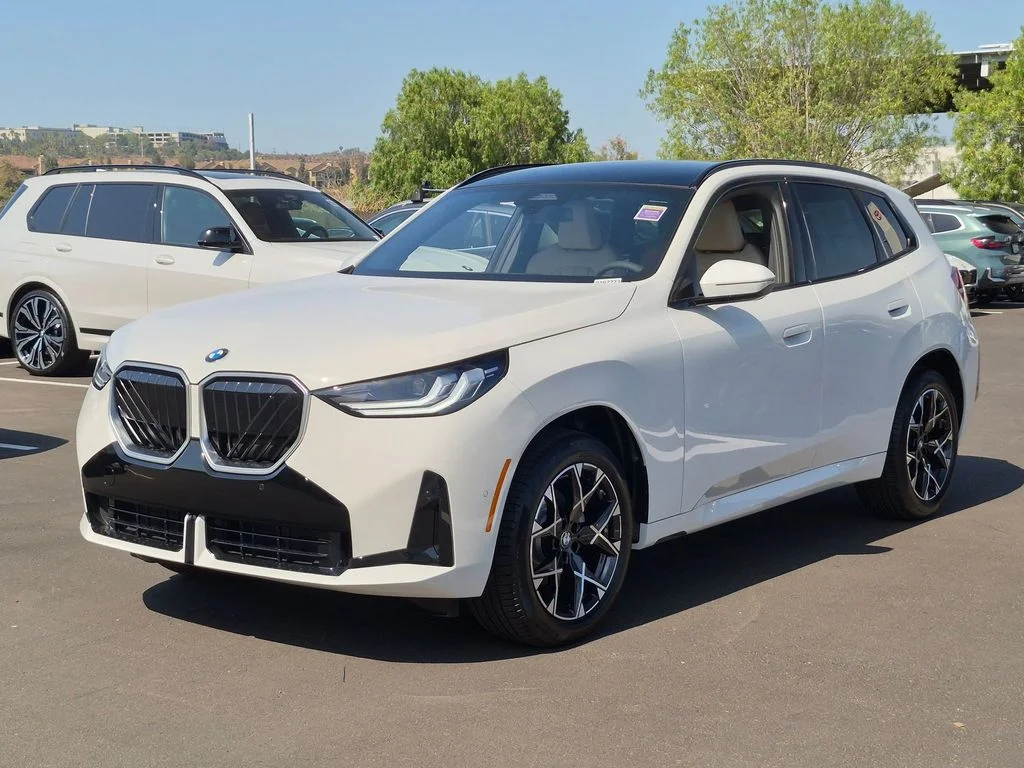 New 2026 White BMW 30 xDrive image 2