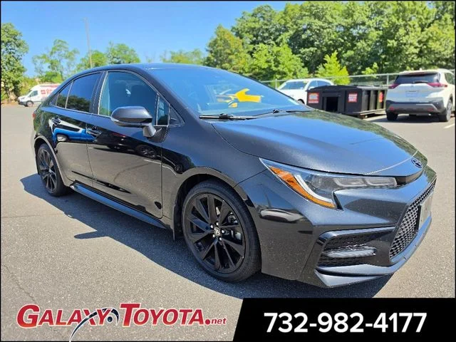 Used 2022 Black Toyota SE Nightshade image 1