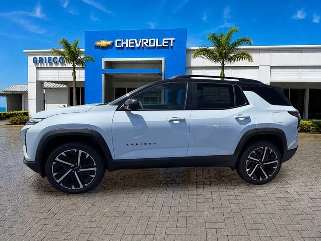 New 2026 Polar White Tricoat Chevrolet RS image 4
