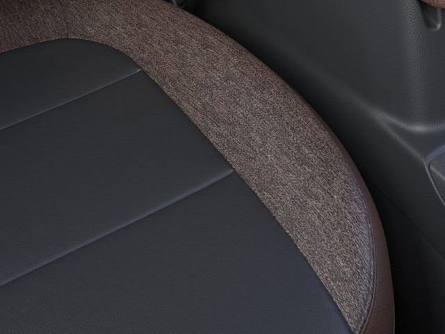 New 2025 Ruby Red Metallic Tinted Clearcoat Ford Outer Banks® image 17