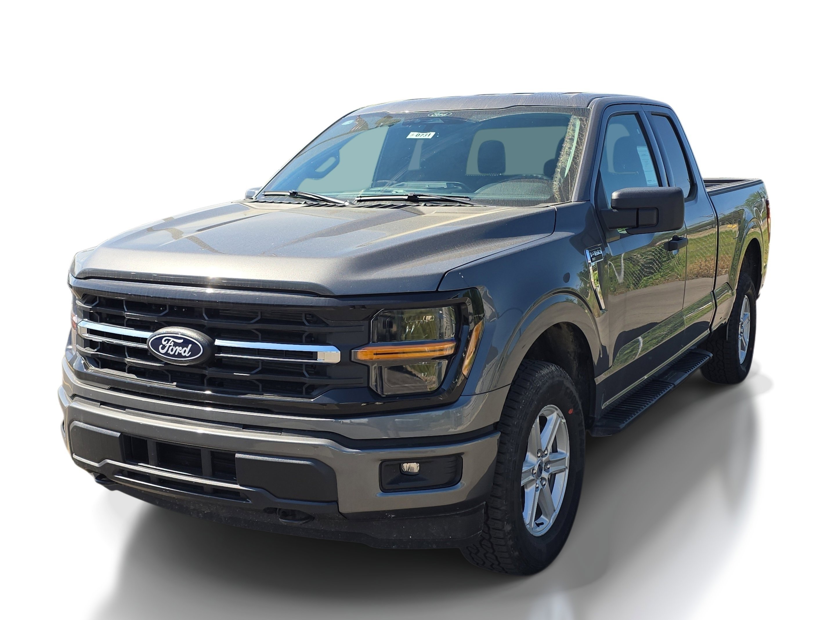 New 2026 Carbonized Gray Metallic Ford XLT image 2