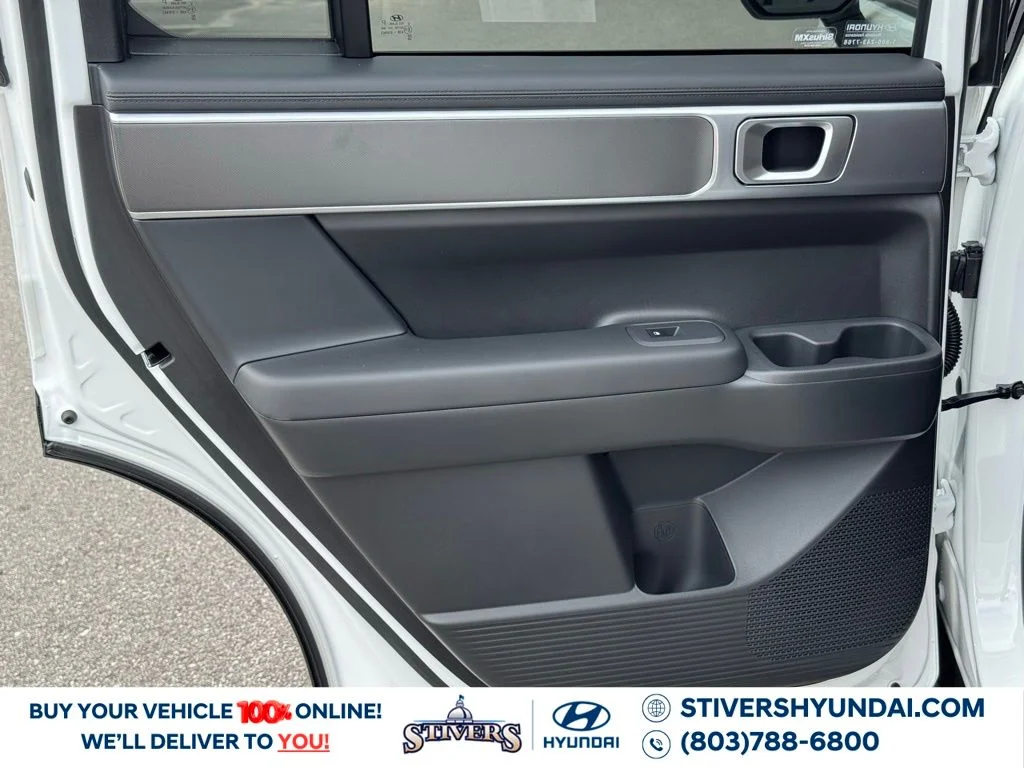 2026 Hyundai Santa Fe SE - Photo 18