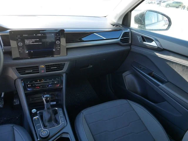2026 Volkswagen Taos SE Black - Photo 10
