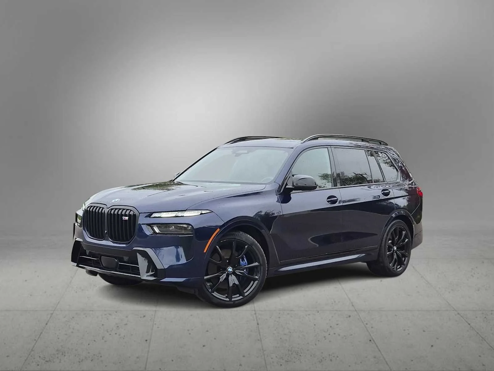 2024 BMW X7 M60i