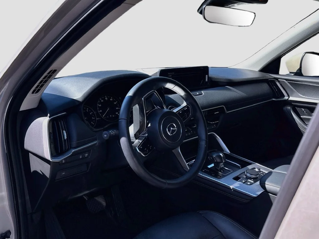 Certified Used 2024 Platinum Mazda 3.3 Turbo Preferred Plus image 9