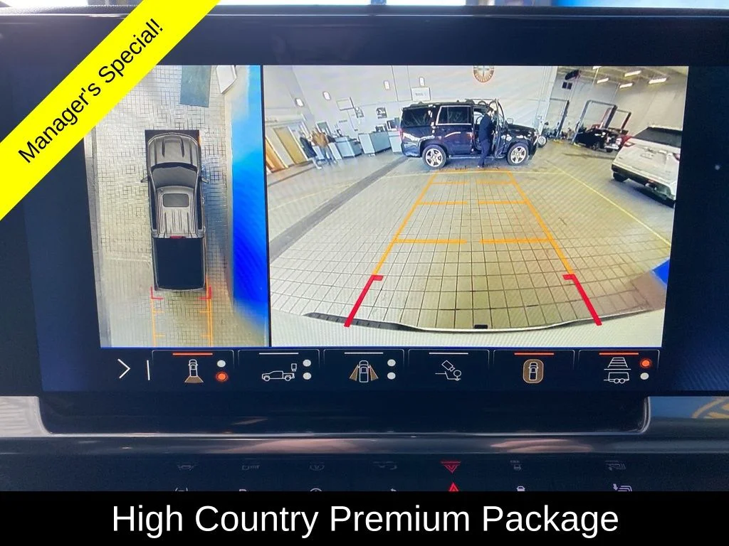 Used 2024 Beige Chevrolet High Country image 4