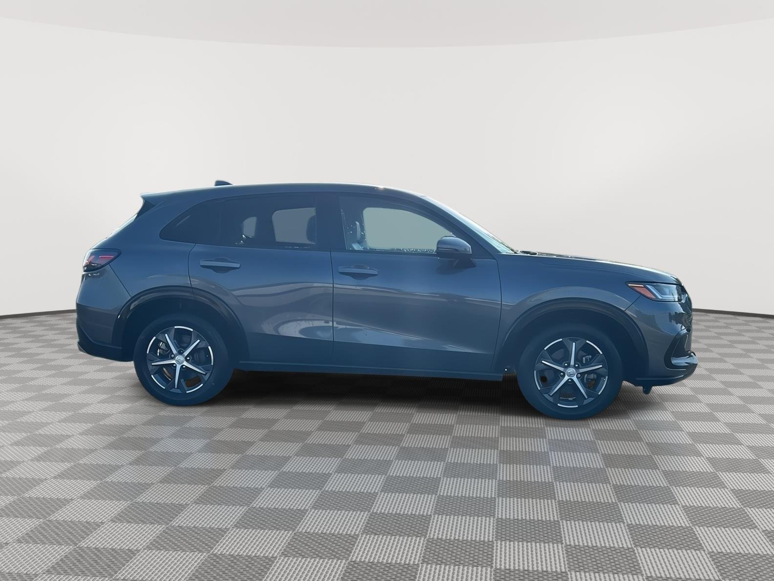 Certified 2024 Honda HR-V EX-L with VIN 3CZRZ2H76RM753501 for sale in Kansas City