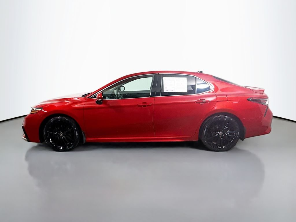 Used 2022 Supersonic Red Toyota XSE image 4