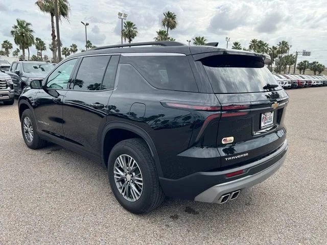 Used 2025 Mosaic Black Metallic Chevrolet LT image 5