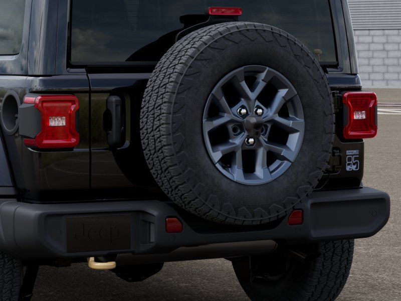 New 2026 Black Clear-Coat Exterior Paint Jeep  image 22