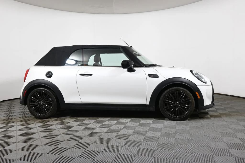 Certified Used 2023 White MINI Iconic image 8