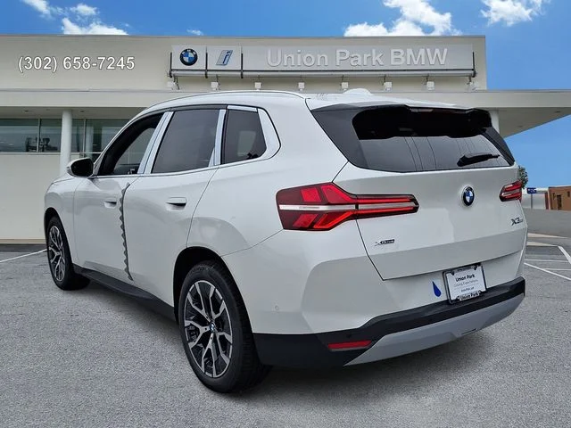 New 2026 Mineral White Metallic BMW 30 xDrive image 6