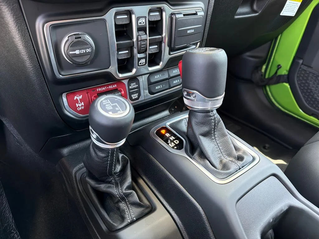 2025 Jeep Wrangler 4-Door Rubicon 392 Final Edition - Photo 18