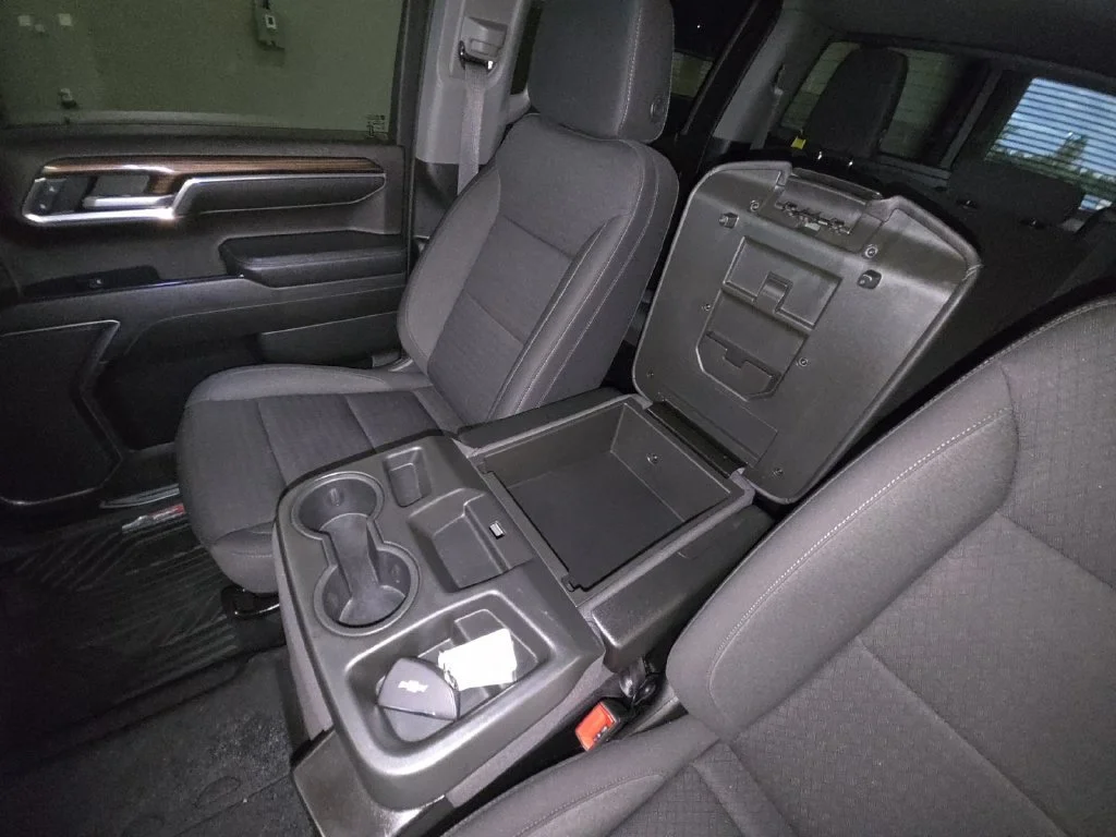 Used 2022 DARK ASH METALLIC Chevrolet LT image 33
