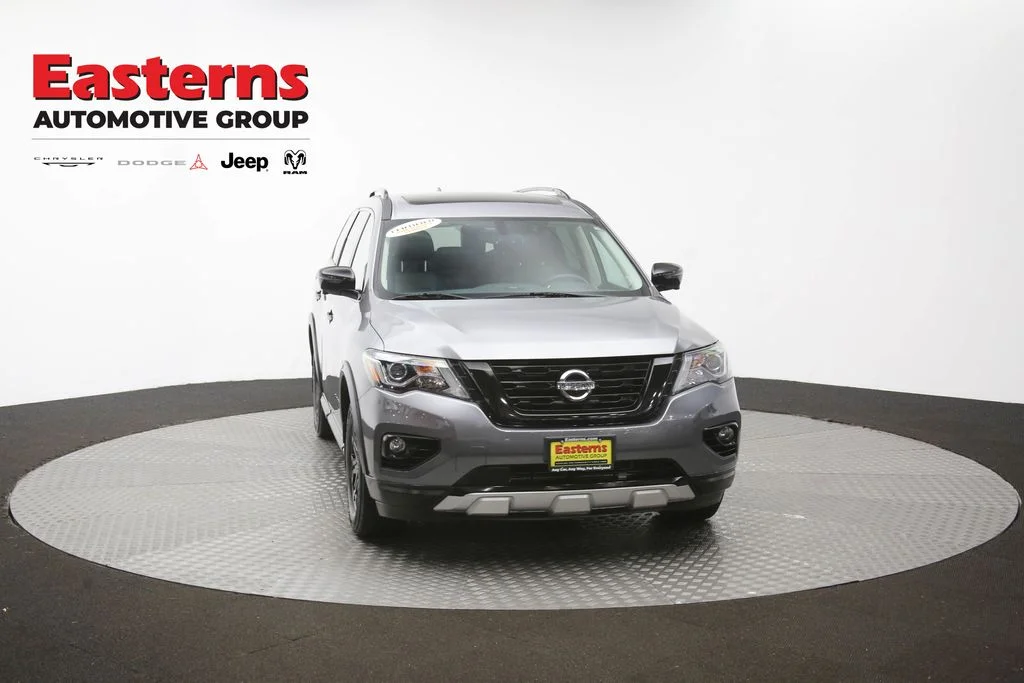 Used 2020 Gray Nissan SL image 60