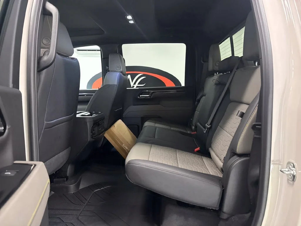 2026 Chevrolet Silverado 2500 HD ZR2 - Photo 12