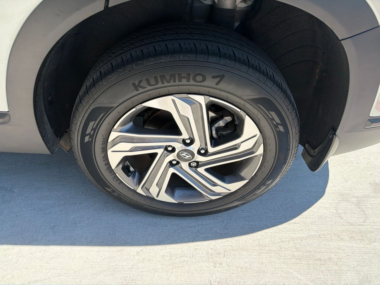 Certified Used 2023 Shimmering Silver Hyundai SEL image 10