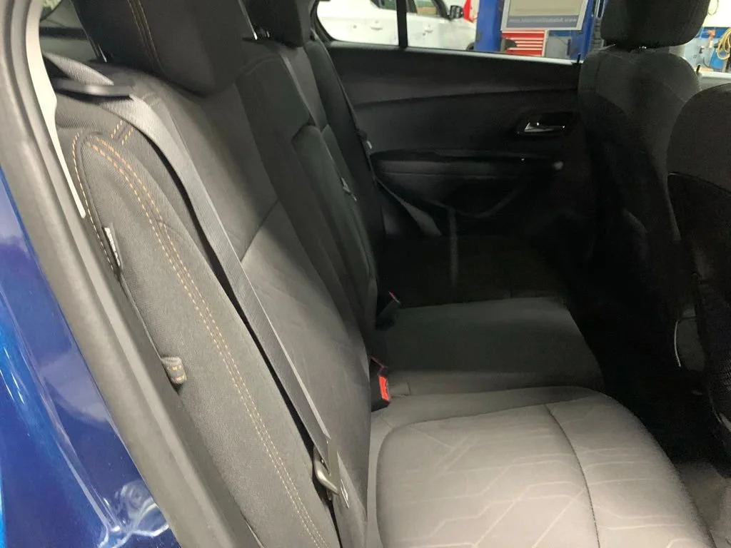 Used 2019 PACIFIC BLUE METALLIC Chevrolet LT image 18