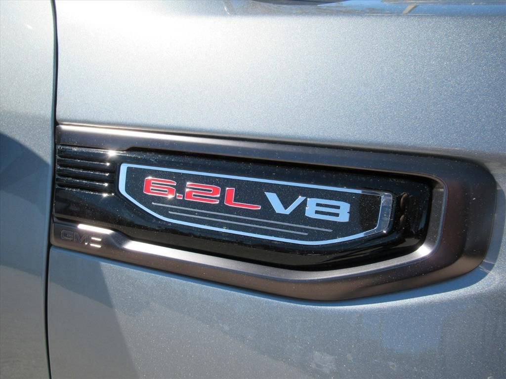 New 2026 Sterling Metallic GMC AT4X image 10