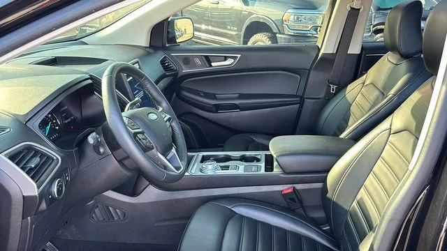 Used 2024 Black Ford SEL image 22