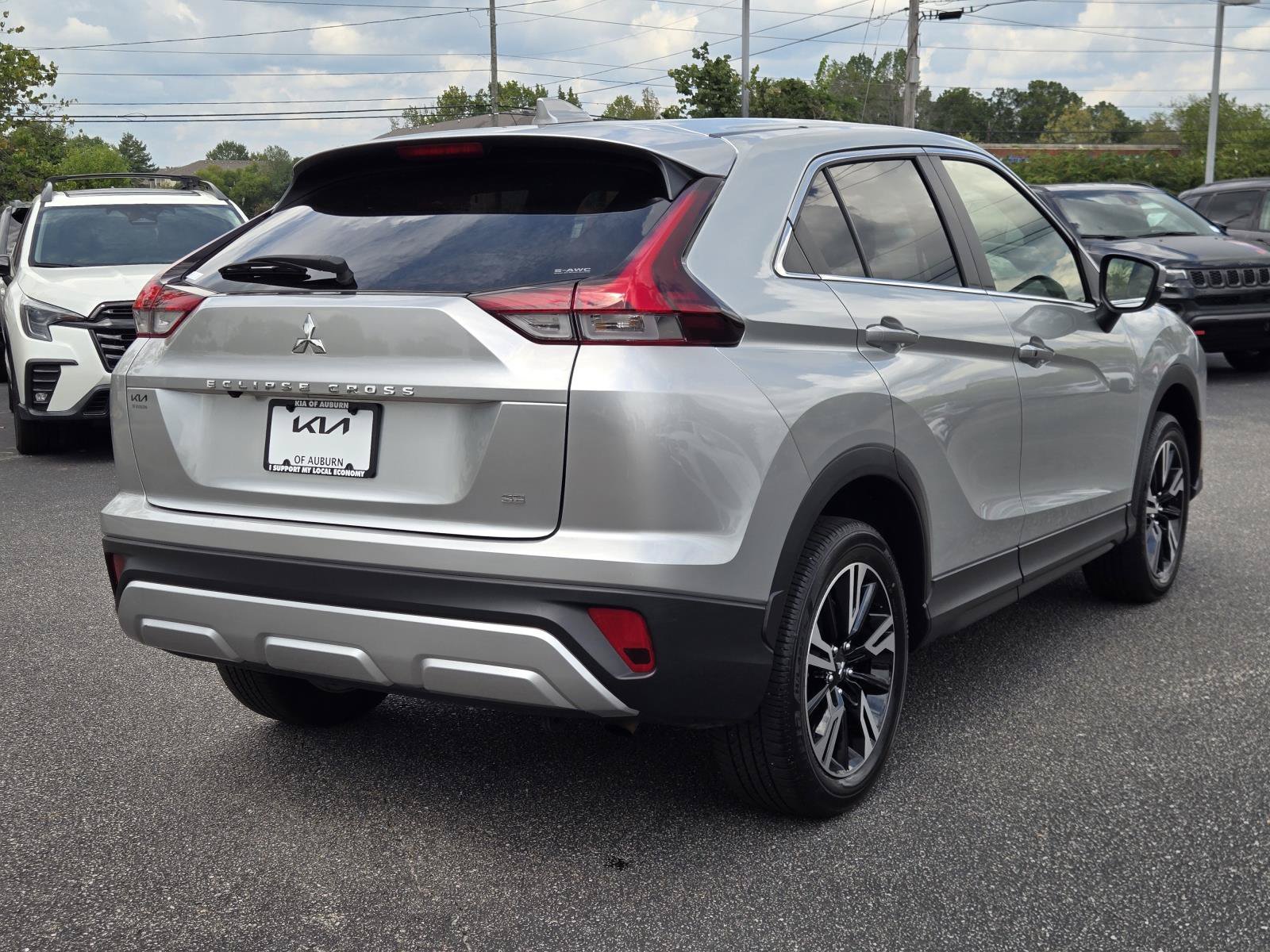 2025 Mitsubishi Eclipse Cross SE - Photo 8