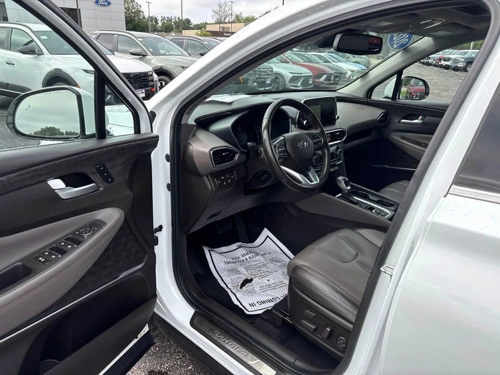 Used 2020 Quartz White Hyundai Limited image 10