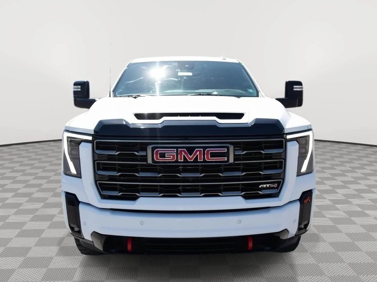Used 2025 Summit White GMC AT4 image 2