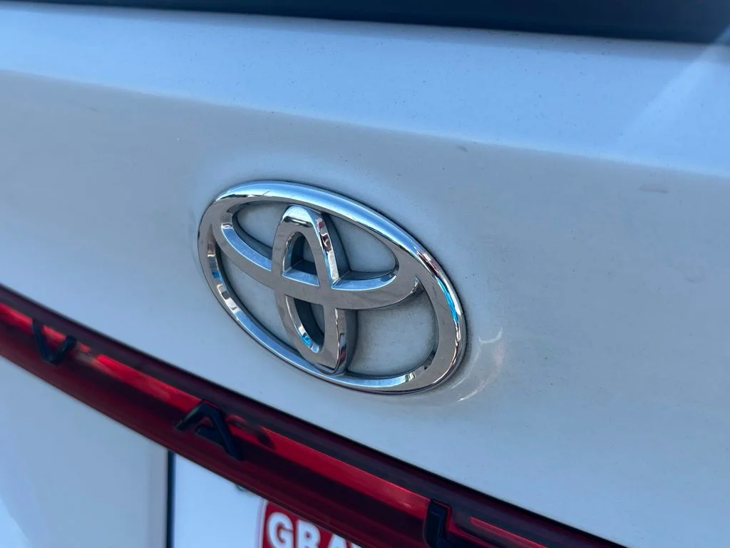 Used 2019 Beige Toyota Touring image 27