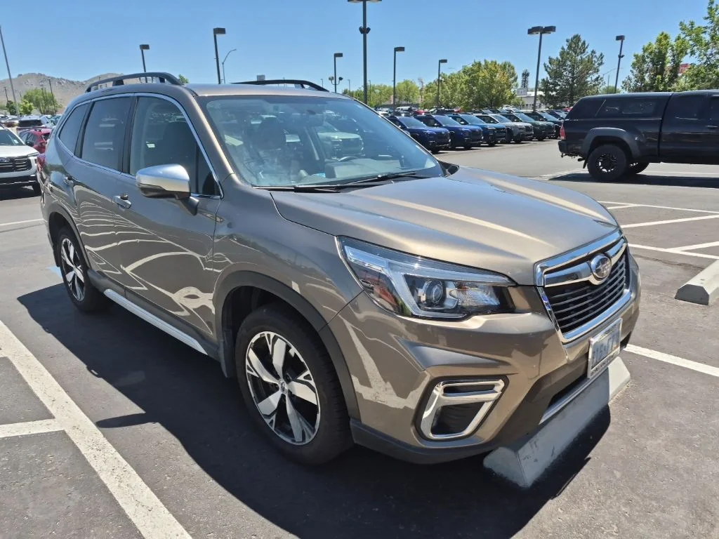 2020 Subaru Forester Touring's photo