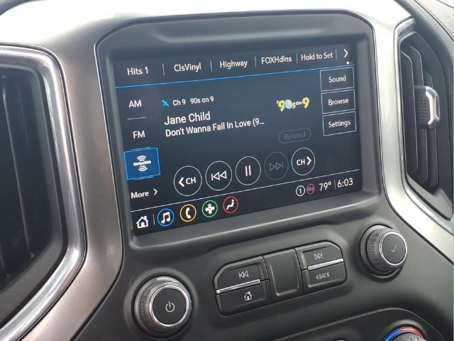 Used 2022 IRIDESCENT PEARL TRICOAT Chevrolet LT Trail Boss image 5