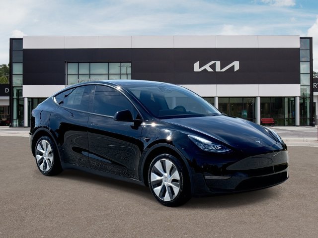 Used 2022 Tesla Model Y Long Range with VIN 7SAYGDEE4NF346171 for sale in Woodstock, GA